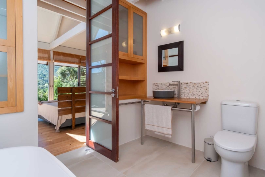 2 Bedroom Property for Sale in Bokkemanskloof Western Cape